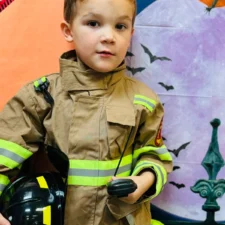 aa9157db-f2a5-412a-a93e-ffda16f6147f (1)