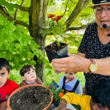 d7aad4bd-0057-447c-acd8-38bc13a424e1